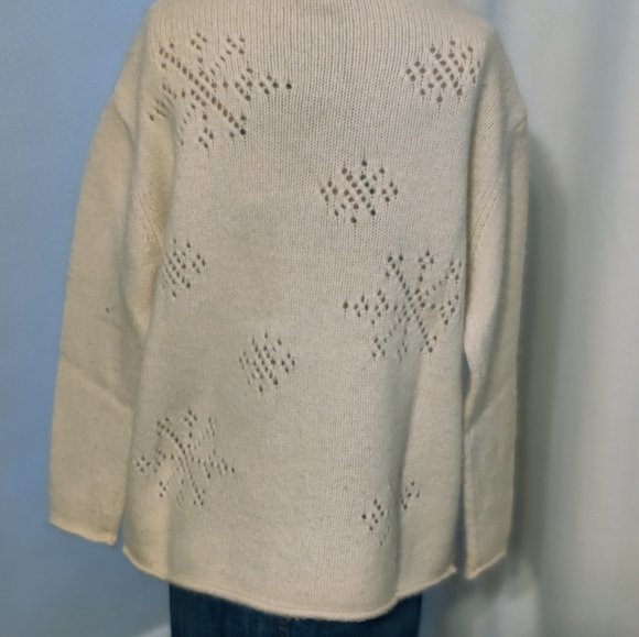 luxury angora funnel neck peek a boo  snowflake sweater so soft  vintage L - Picture 5 of 7